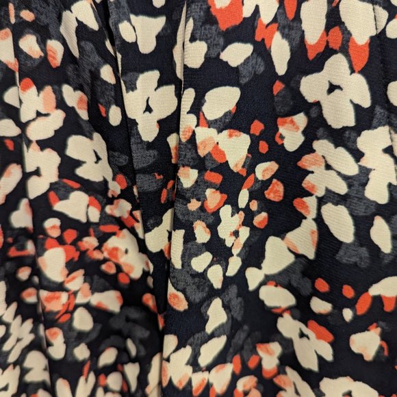 Banana Republic Wrap Dress - Picture 5 of 6